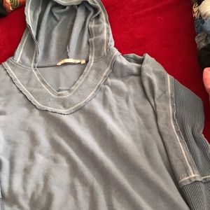 Reverse hem Soft Surroundings hoodie